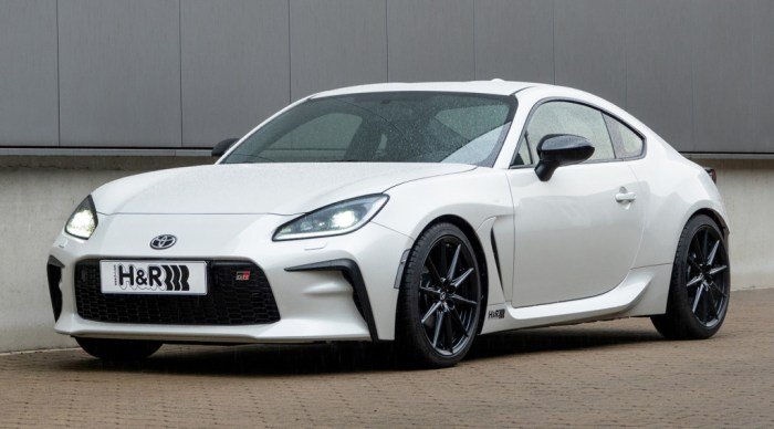 Toyota GR86 lands with more power, pricing announced - NZ Autocar