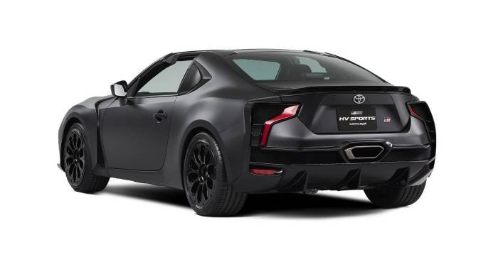 How Car Toyota GR86 performs in winter driving conditions